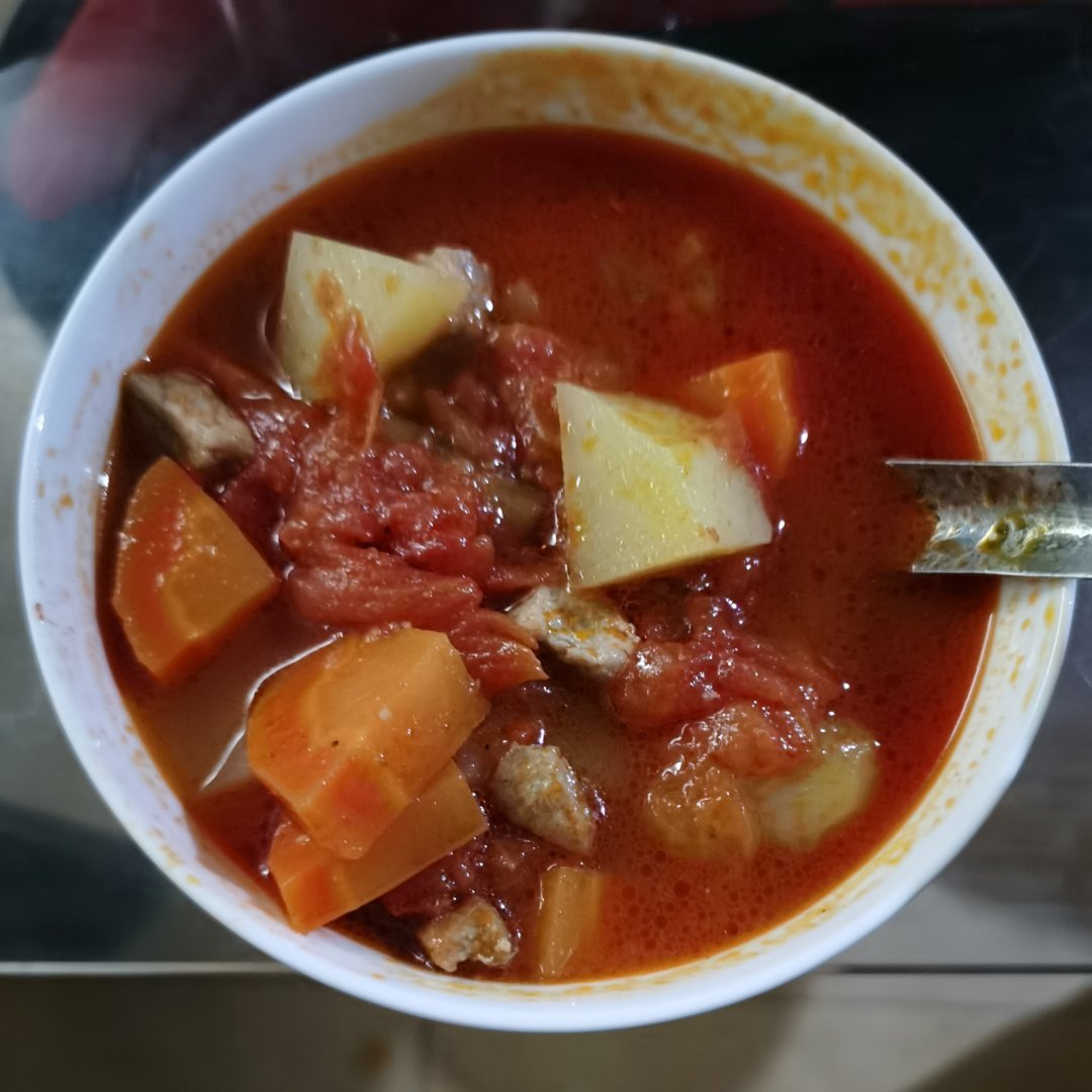 王俊凯番茄牛肉丸子汤