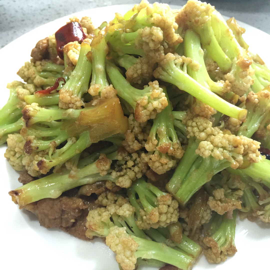 老丁的私房菜-干锅花菜