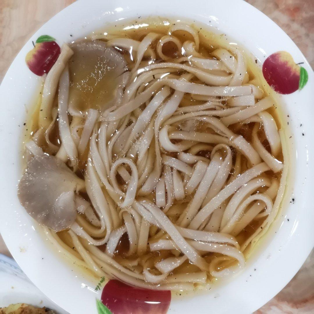 一碗让我念念不忘的阳春面🍜