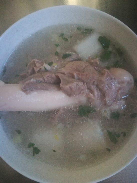 羊骨汤