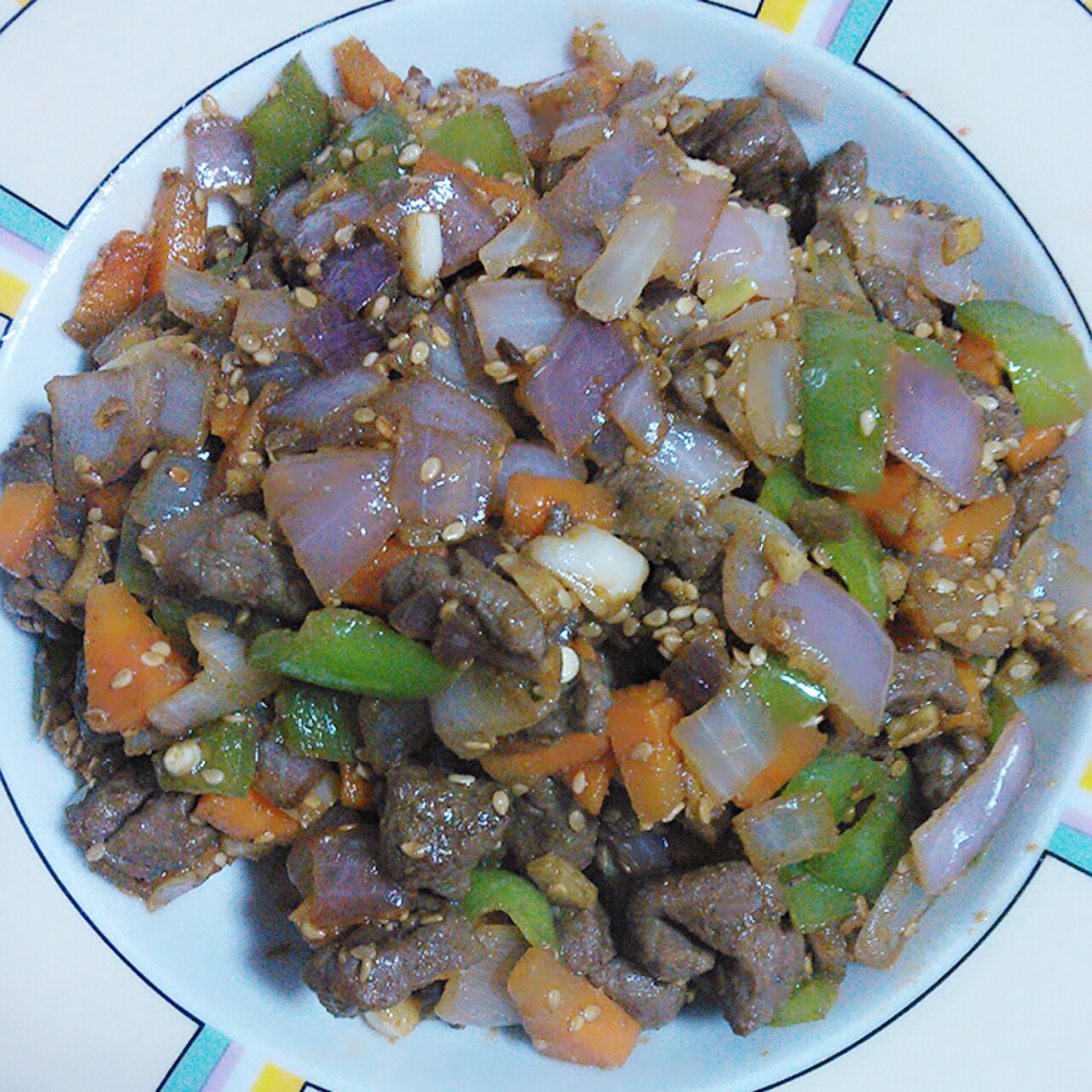 孜然洋葱炒牛肉粒