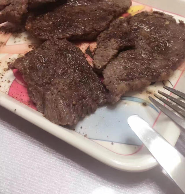 煎牛排