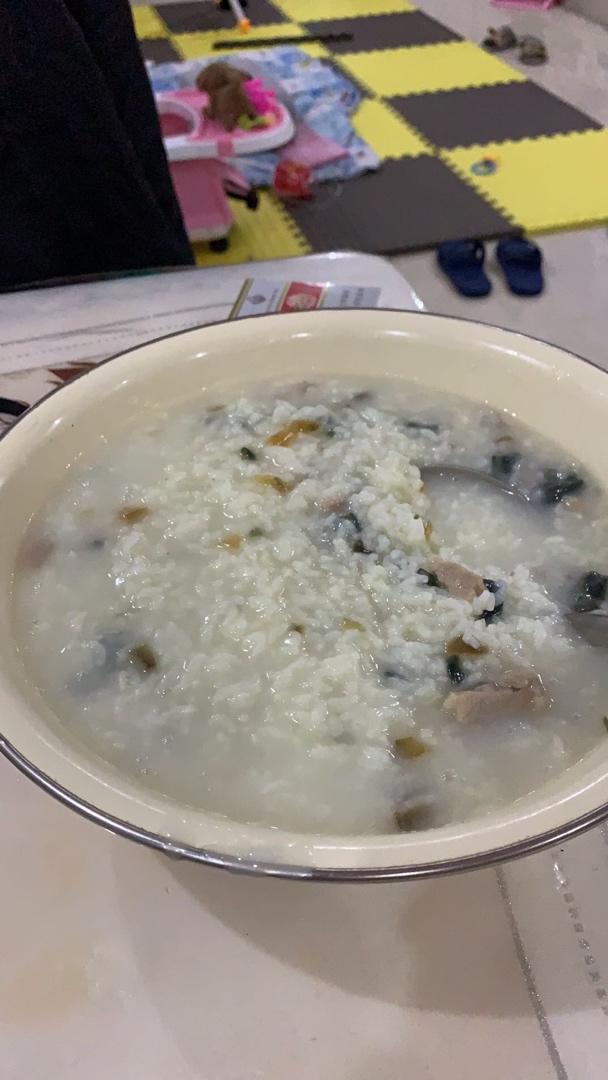 皮蛋瘦肉粥