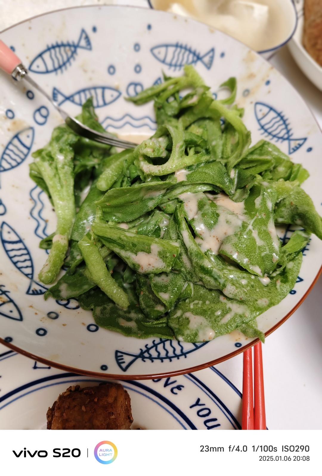 秒杀饭店，只需两步❗️经典凉菜做起来-凉拌冰菜&冰菜沙拉