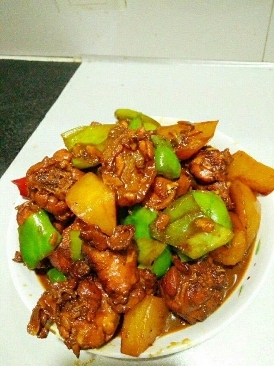 正宗新疆大盘鸡+裤带面