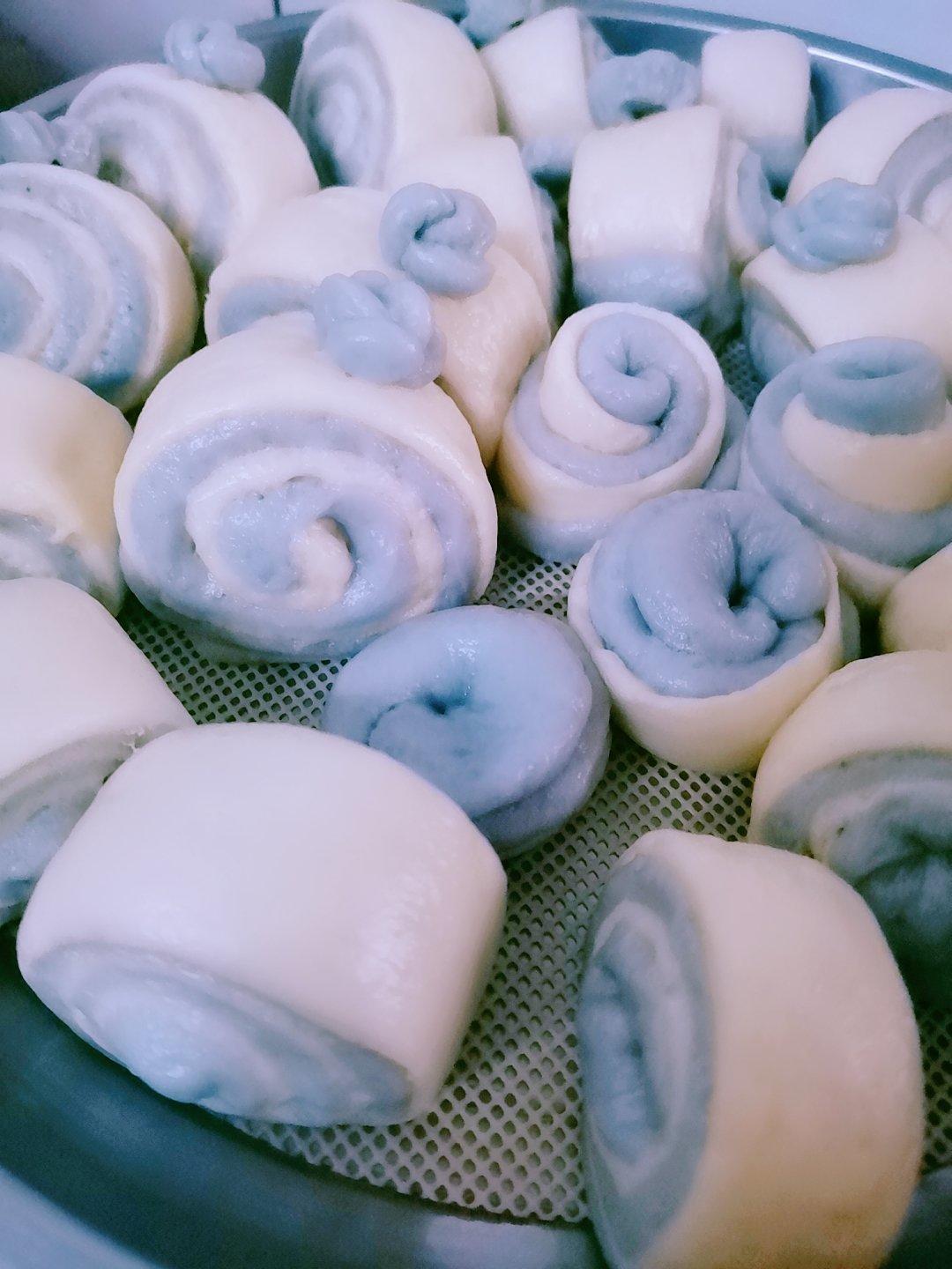 地中海风蝶豆花双色造型馒头卷