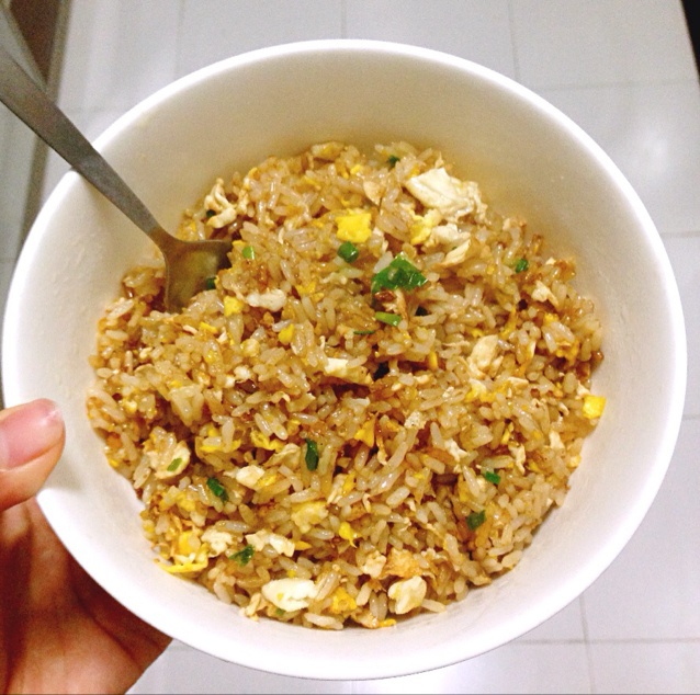 傻瓜版酱油炒饭