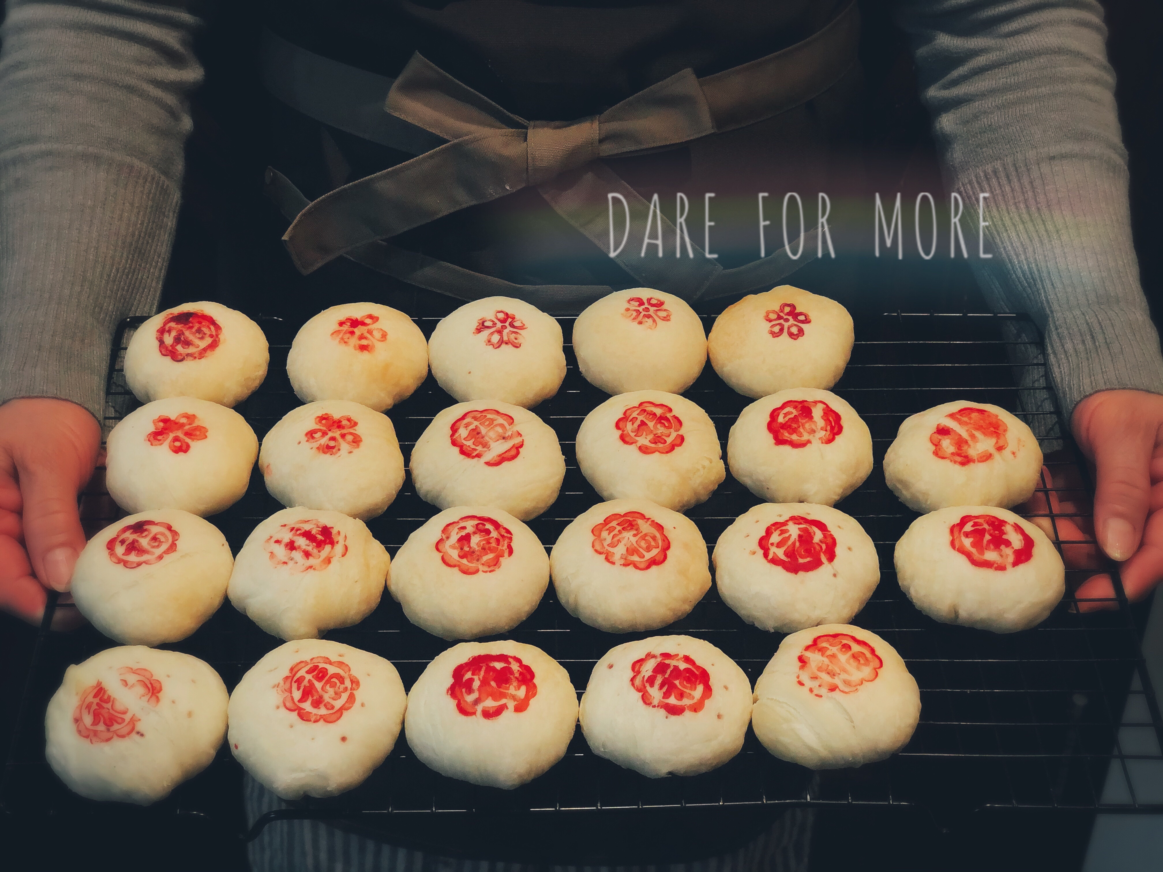 🌹鲜花饼，云南墨红玫瑰酱🌹制作及鲜花饼制作详细流程