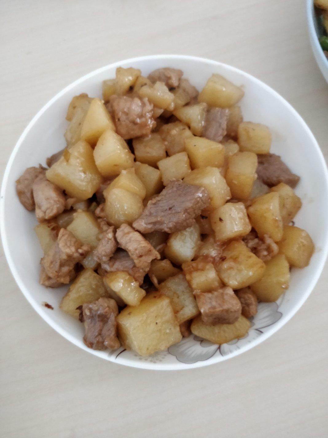土豆烧肉