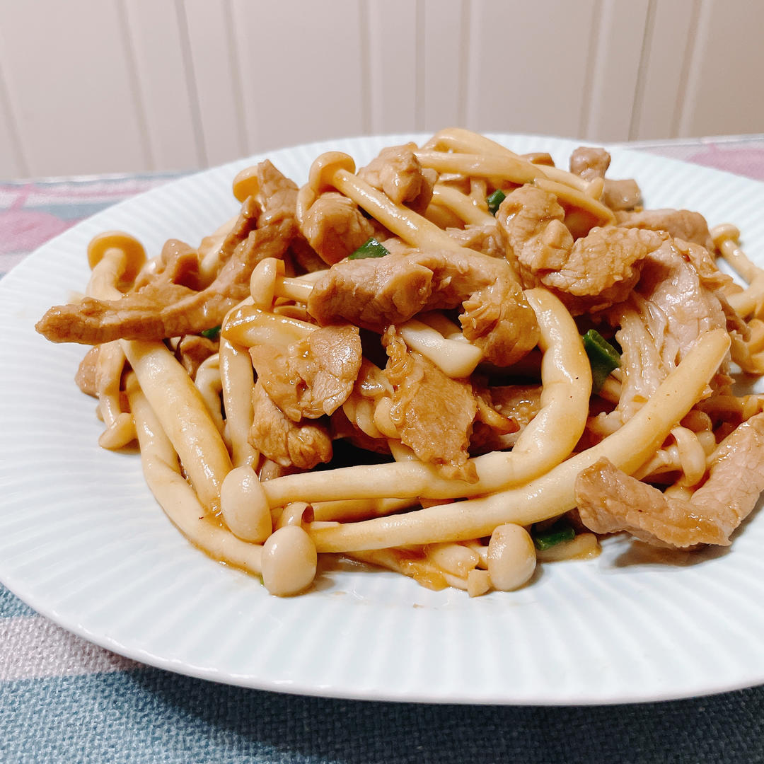 海鲜菇炒肉