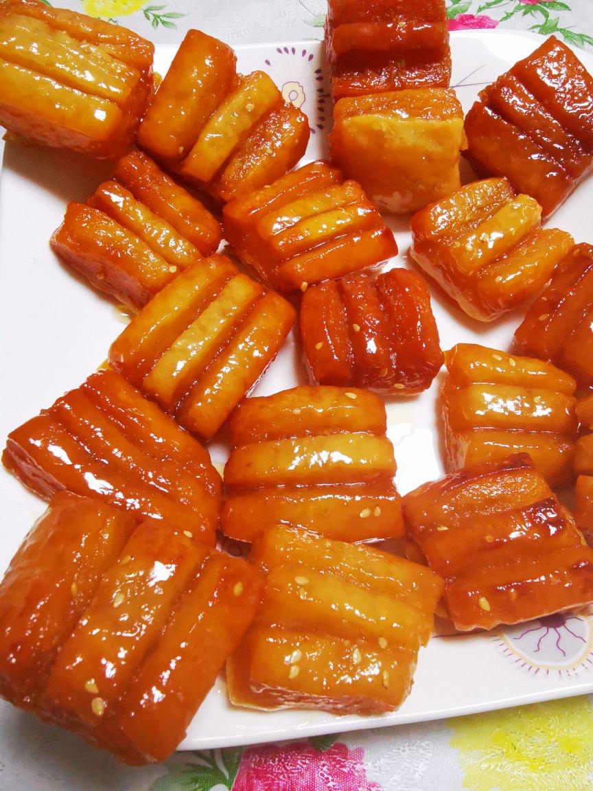 蜜三刀-味道香甜绵软，芝麻香味浓厚