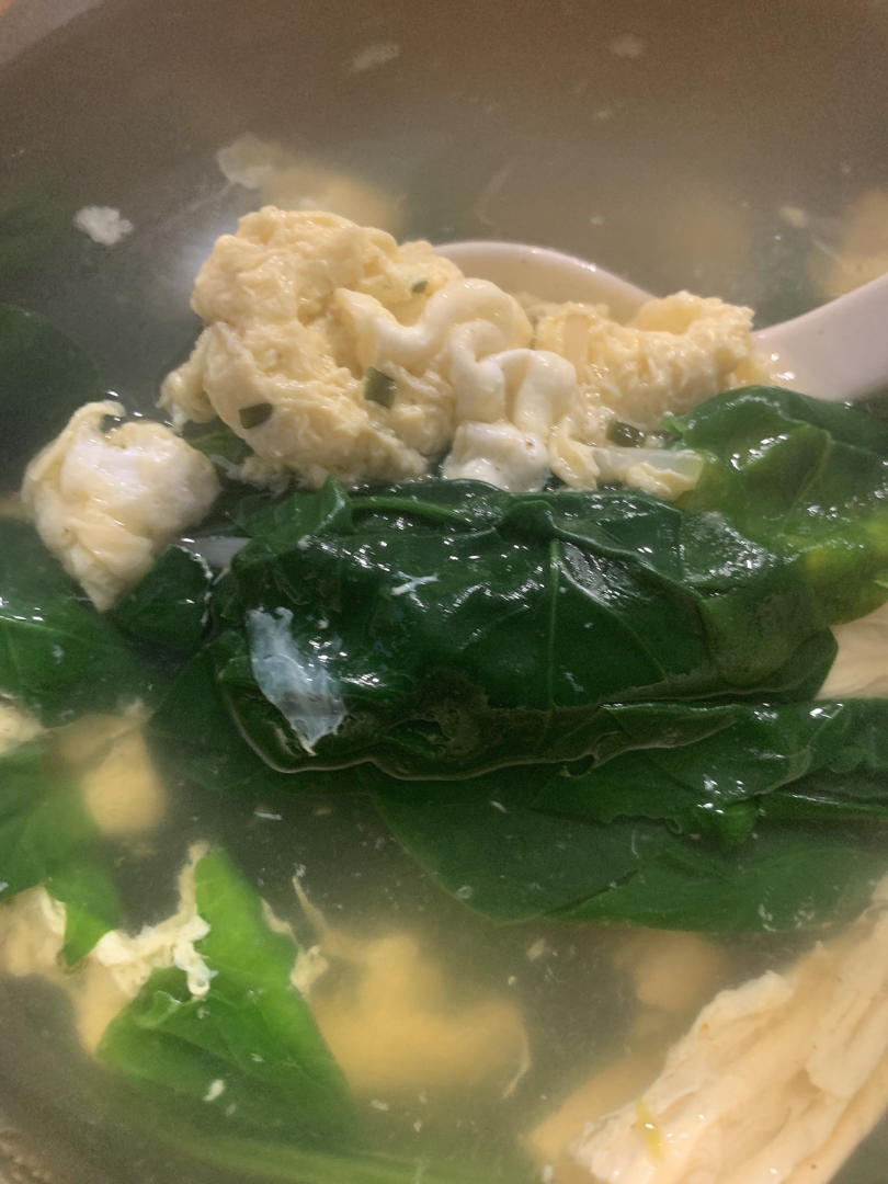 菠菜鸡蛋汤