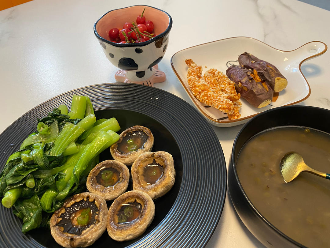 香煎口蘑  鲜的扭起来