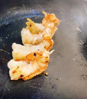 香煎阿根廷红虾的做法 步骤5