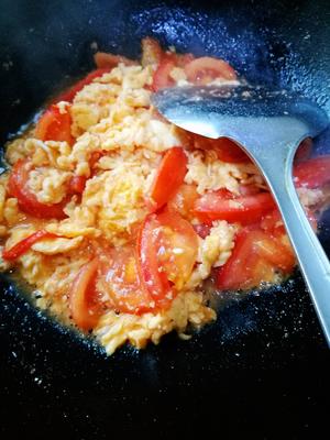 番茄鸡蛋盖浇饭的做法 步骤4