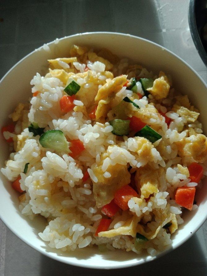 家常蛋炒饭