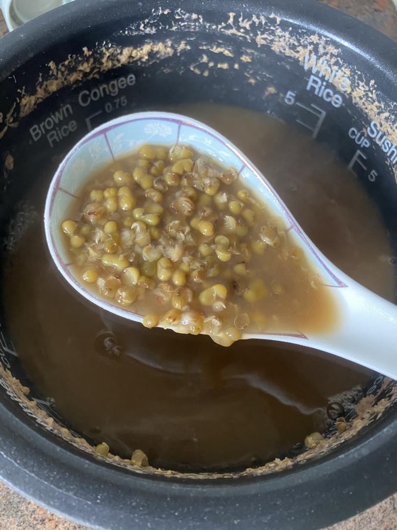 电饭锅版绵绵绿豆沙