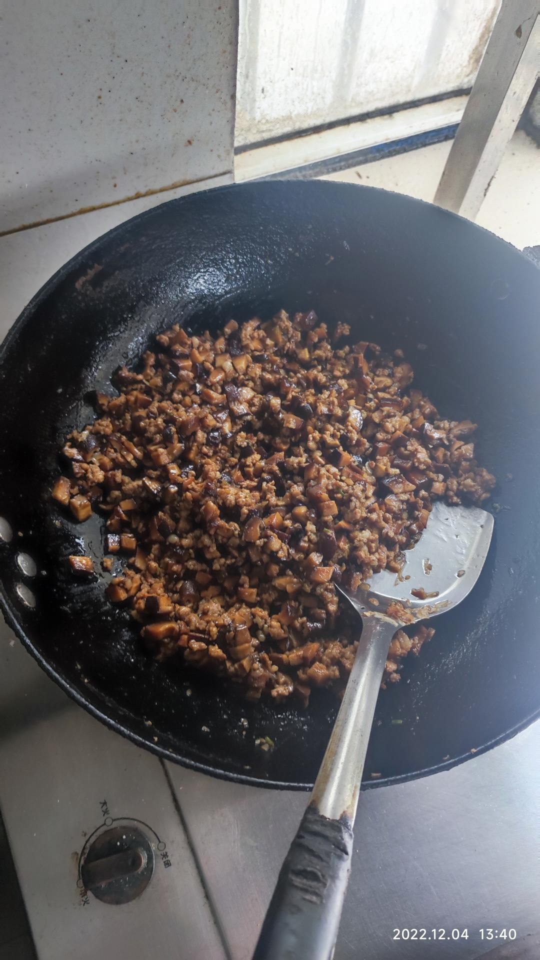 万能的香菇肉粒酱