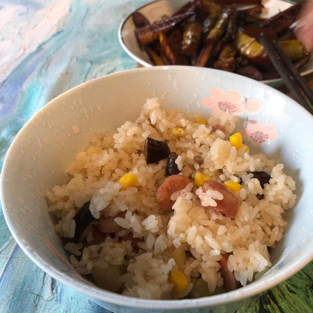 电饭锅版香菇腊肠饭