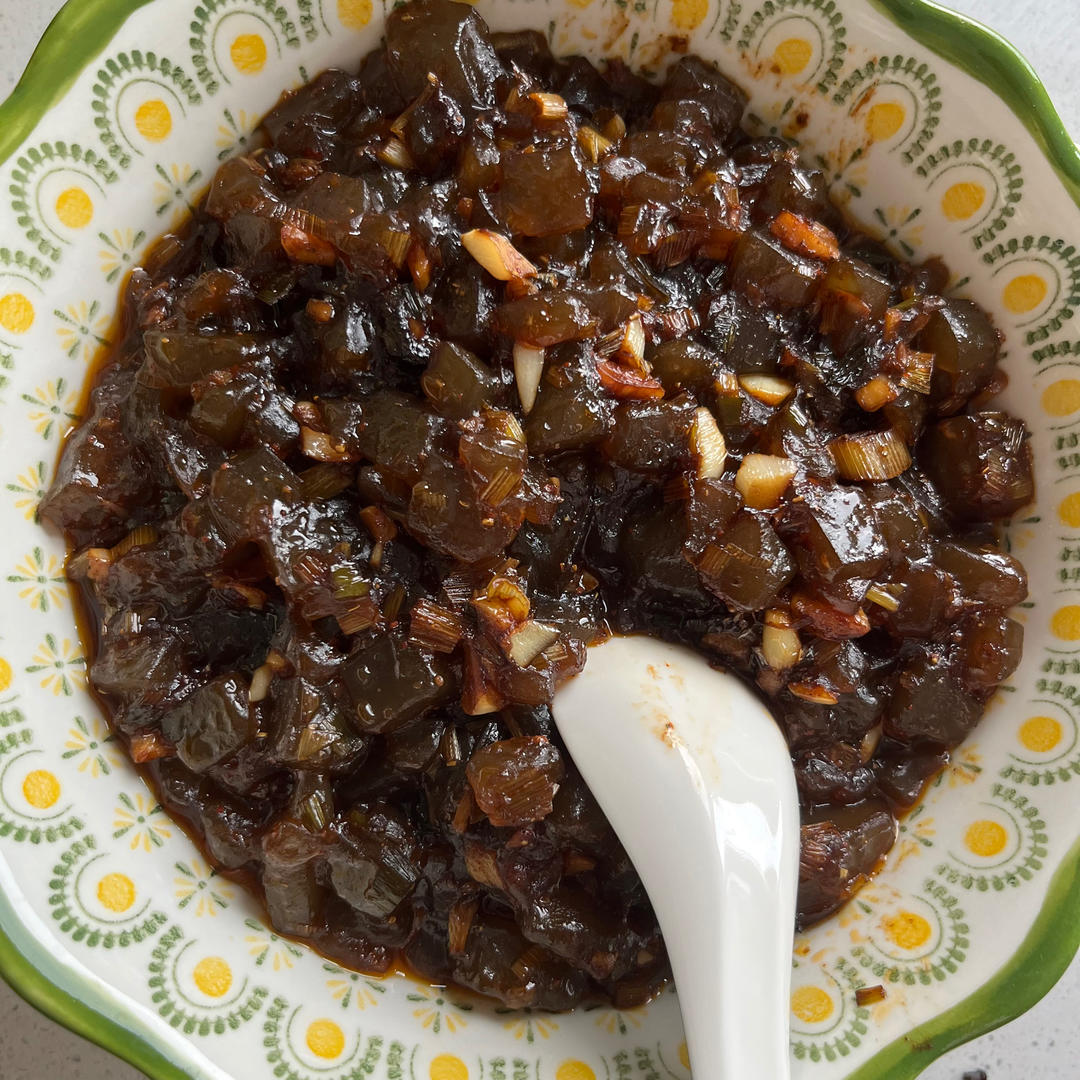 蒜香浓郁的炒凉粉😋