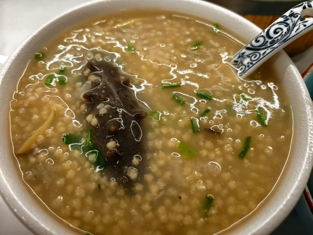 【起床就能吃】电饭锅版海参小米粥