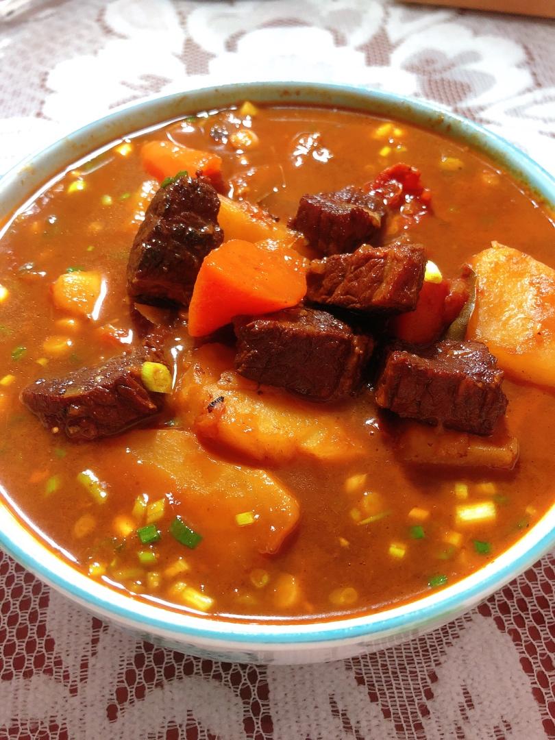 番茄土豆炖牛腩