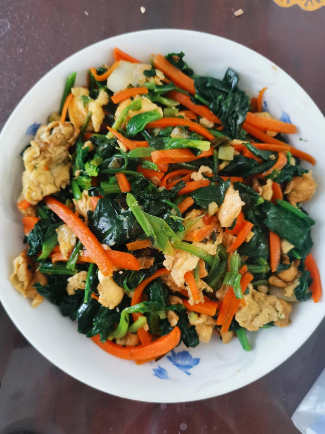 菠菜炒鸡蛋