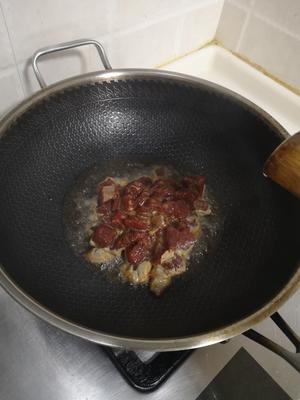 超简单的黑胡椒牛肉粒，小盆友百吃不厌的做法 步骤7