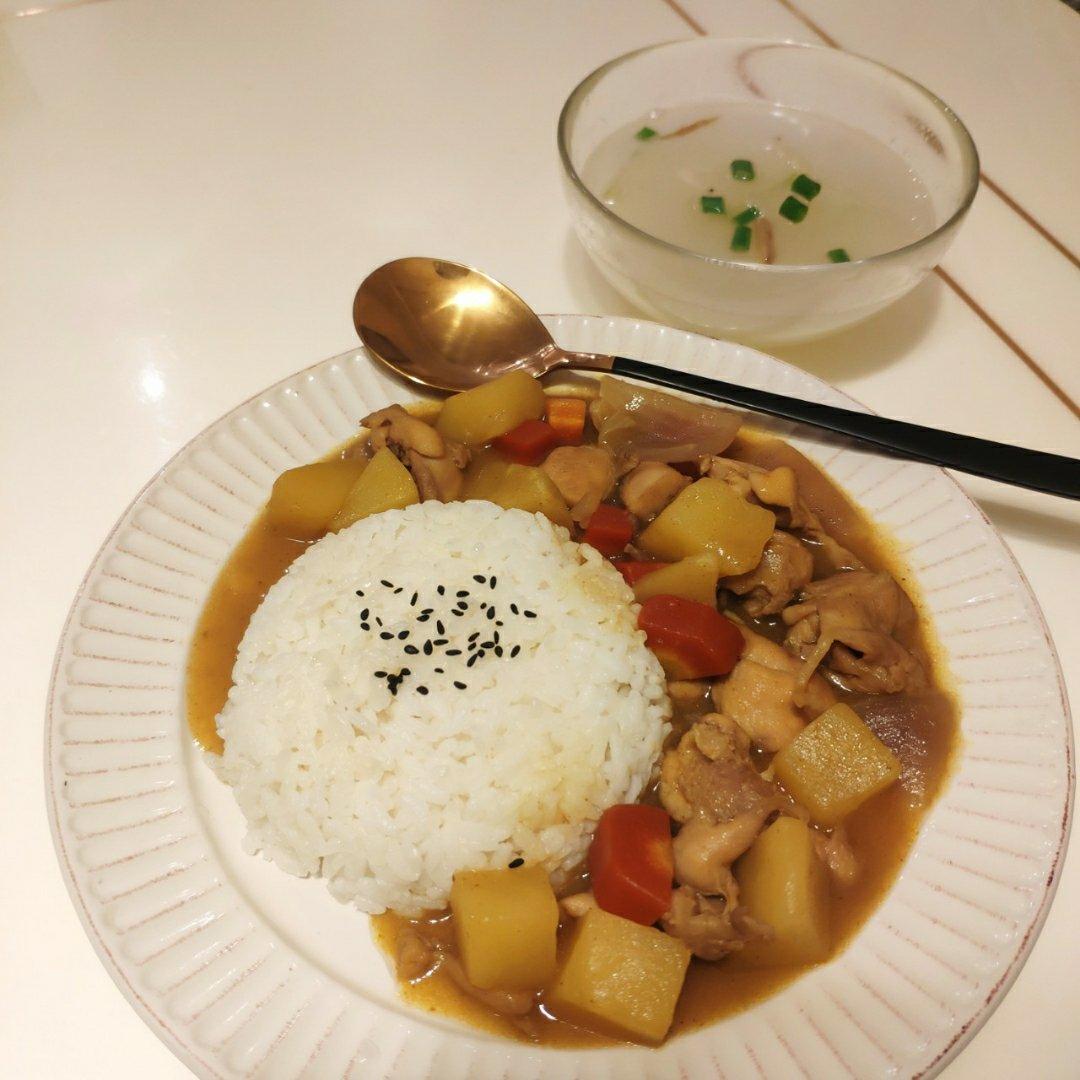 咖喱鸡肉饭
