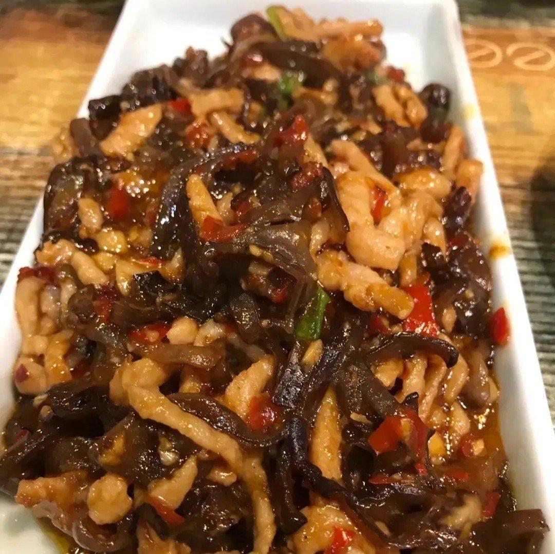 杂菇炒肉丝
