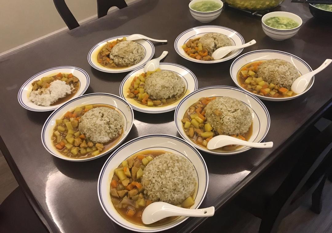 咖喱鸡肉饭