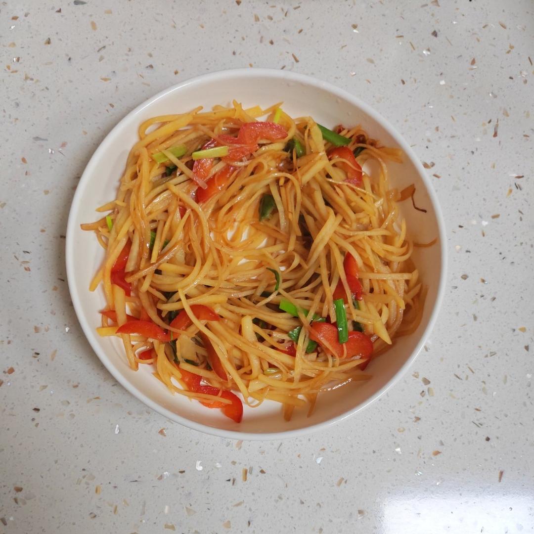 酸辣土豆丝的家常做法 超级下饭