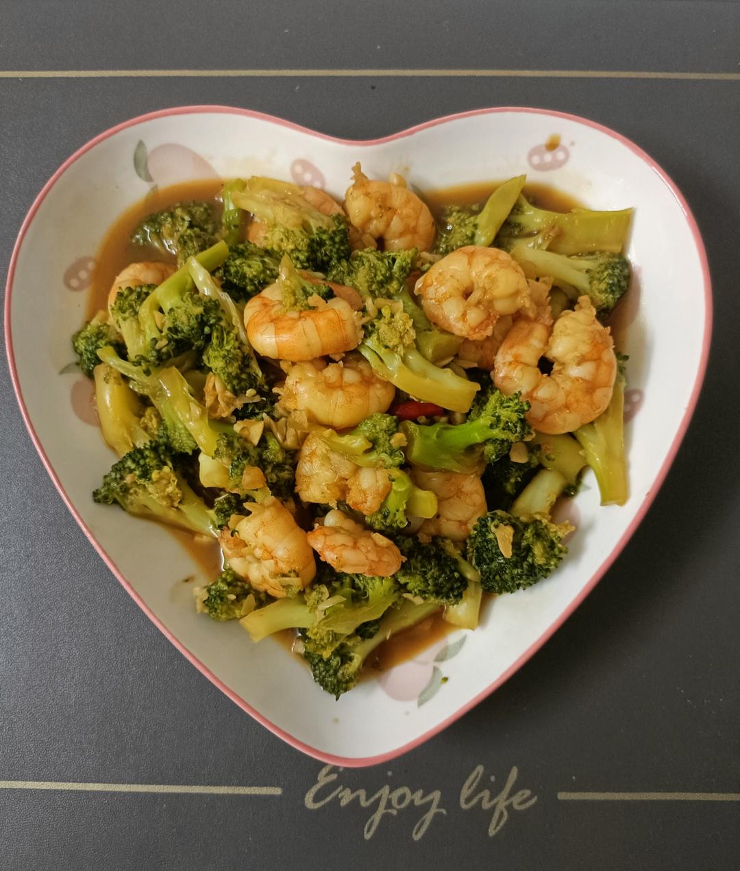 减肥去脂的西兰花炒虾仁