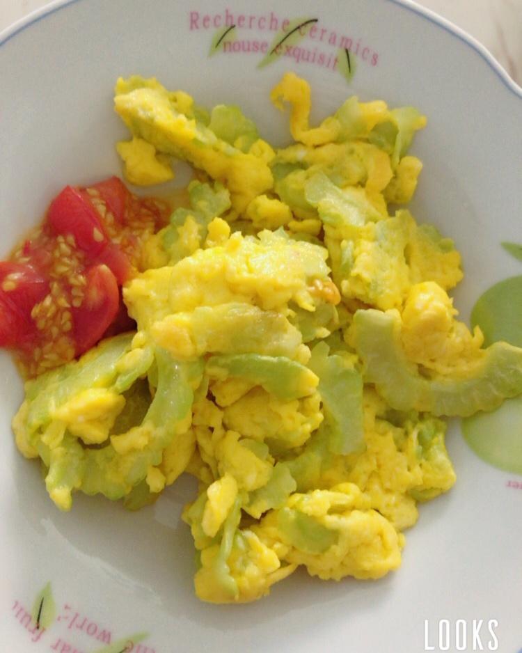 苦瓜炒鸡蛋
