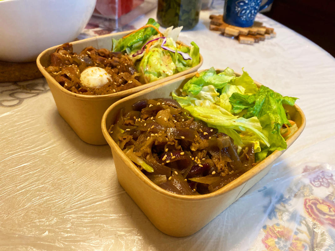 日式牛肉丼饭