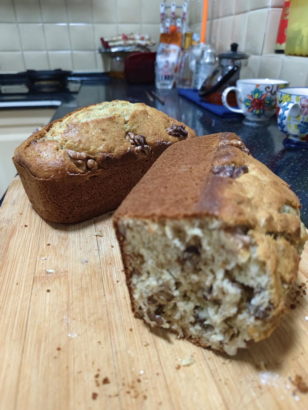 简易版香蕉核桃蛋糕