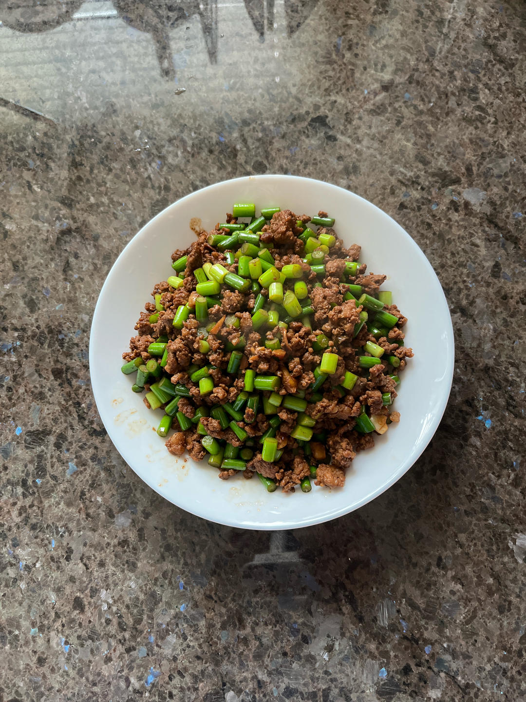 蒜苔炒肉末，三碗米饭都不够吃