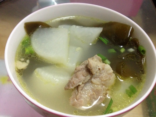 萝卜排骨汤