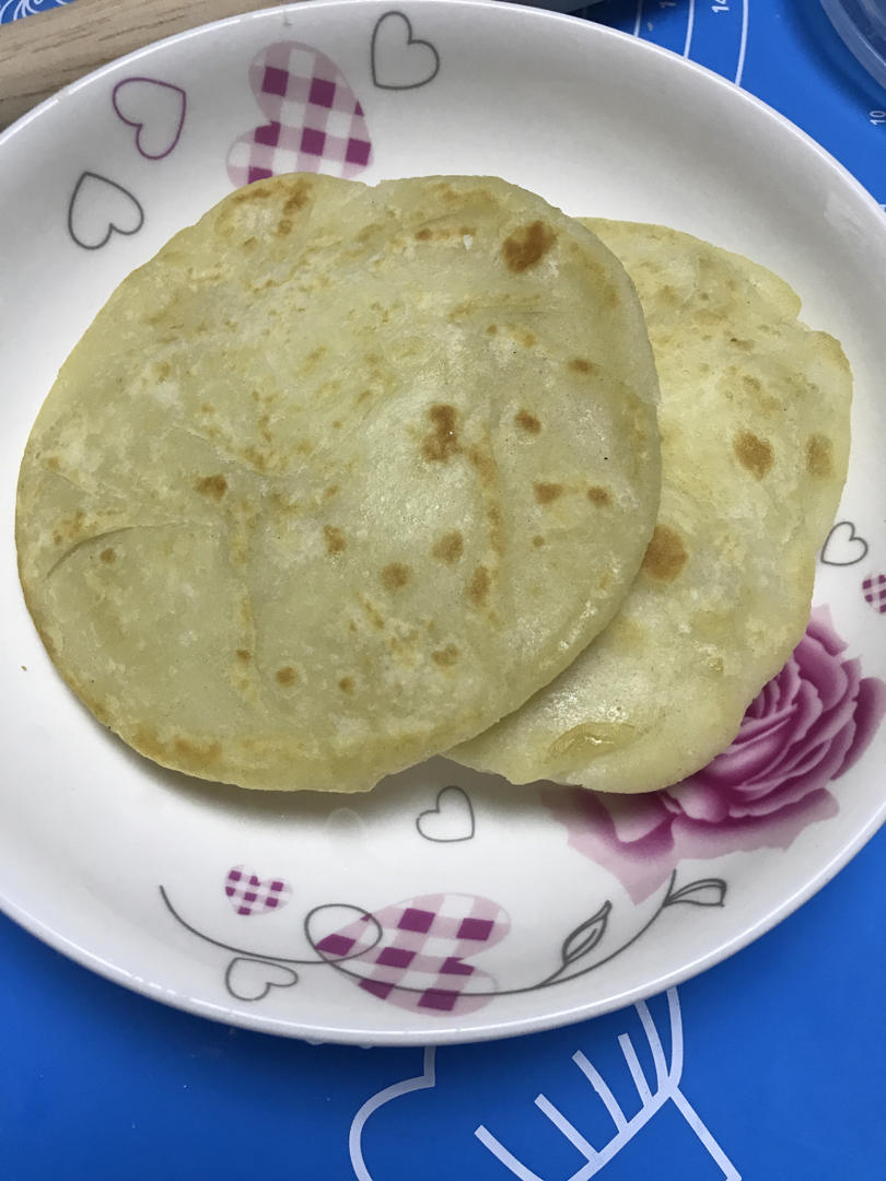 烫面小糖饼 柔软劲道 凉了也不硬 做法简单一看就会 附细节视频详解