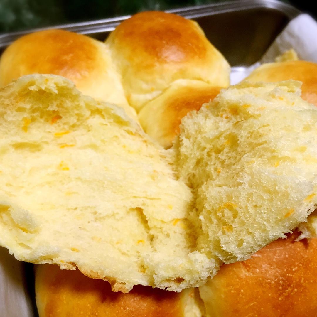 胡萝卜餐包（超柔小面包）