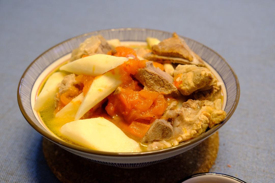 新手一定要试的「番茄97山药炖排骨」附赠超实用煲汤秘诀的做法