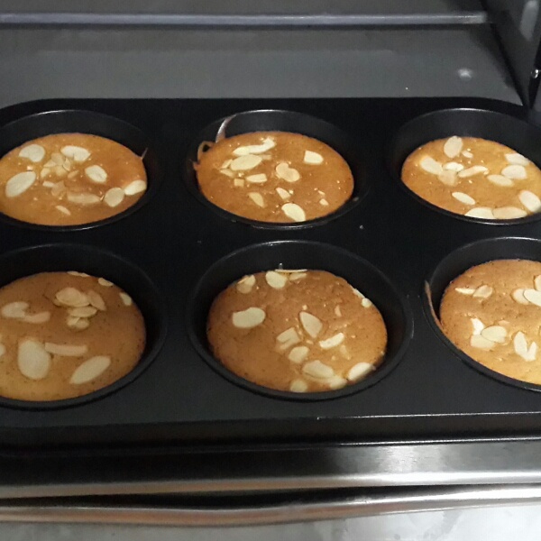 奶油戚风杯子蛋糕