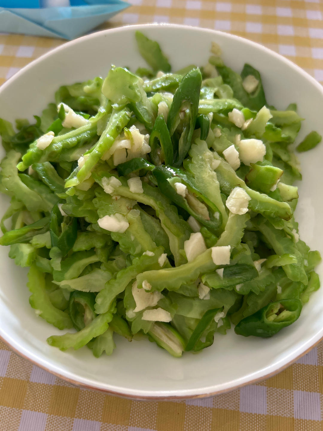 脆爽下饭炒苦瓜