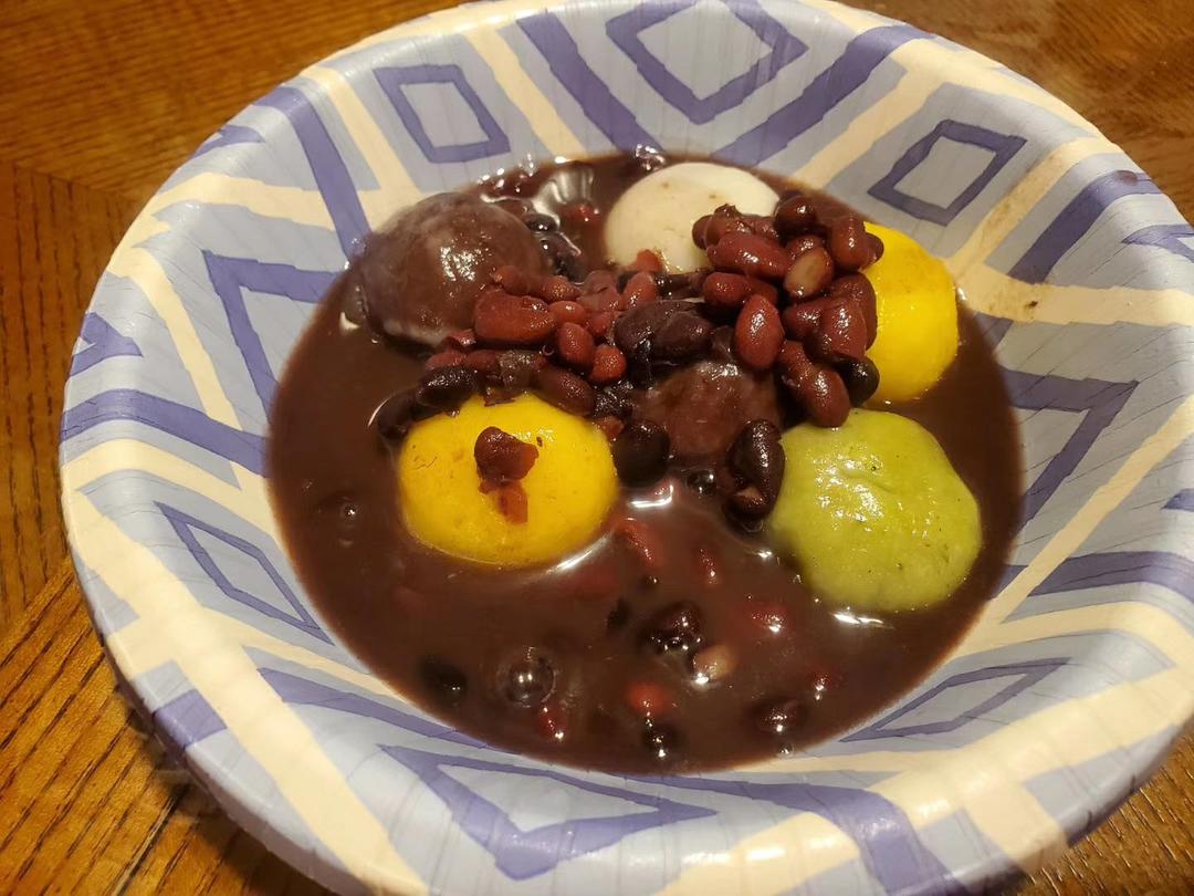 【粉彩色汤圆】天然色素四色汤团贺元宵