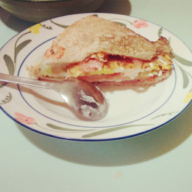 火腿芝士蛋三文治