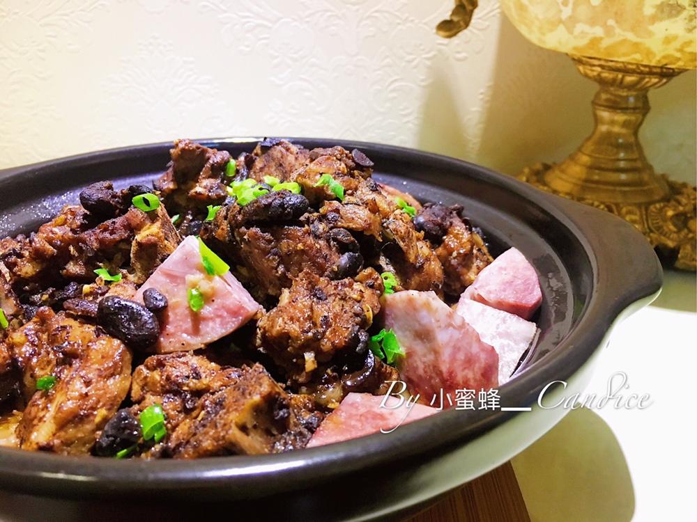 【粉嫩香糯】荔浦芋头蒸豆豉排骨（巨好吃！）
