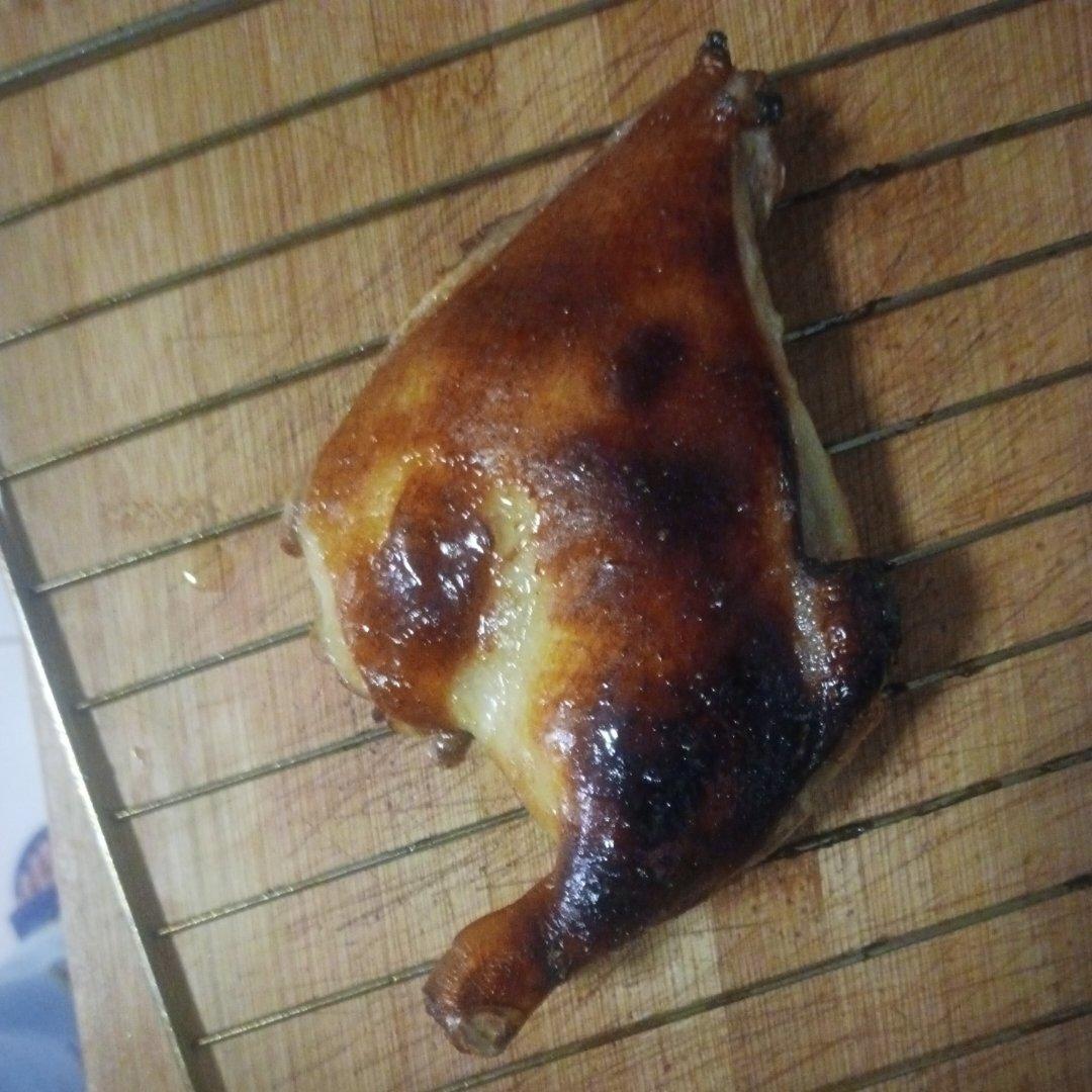 超简单，一个条鸭腿也能烤出北京脆皮烤鸭
