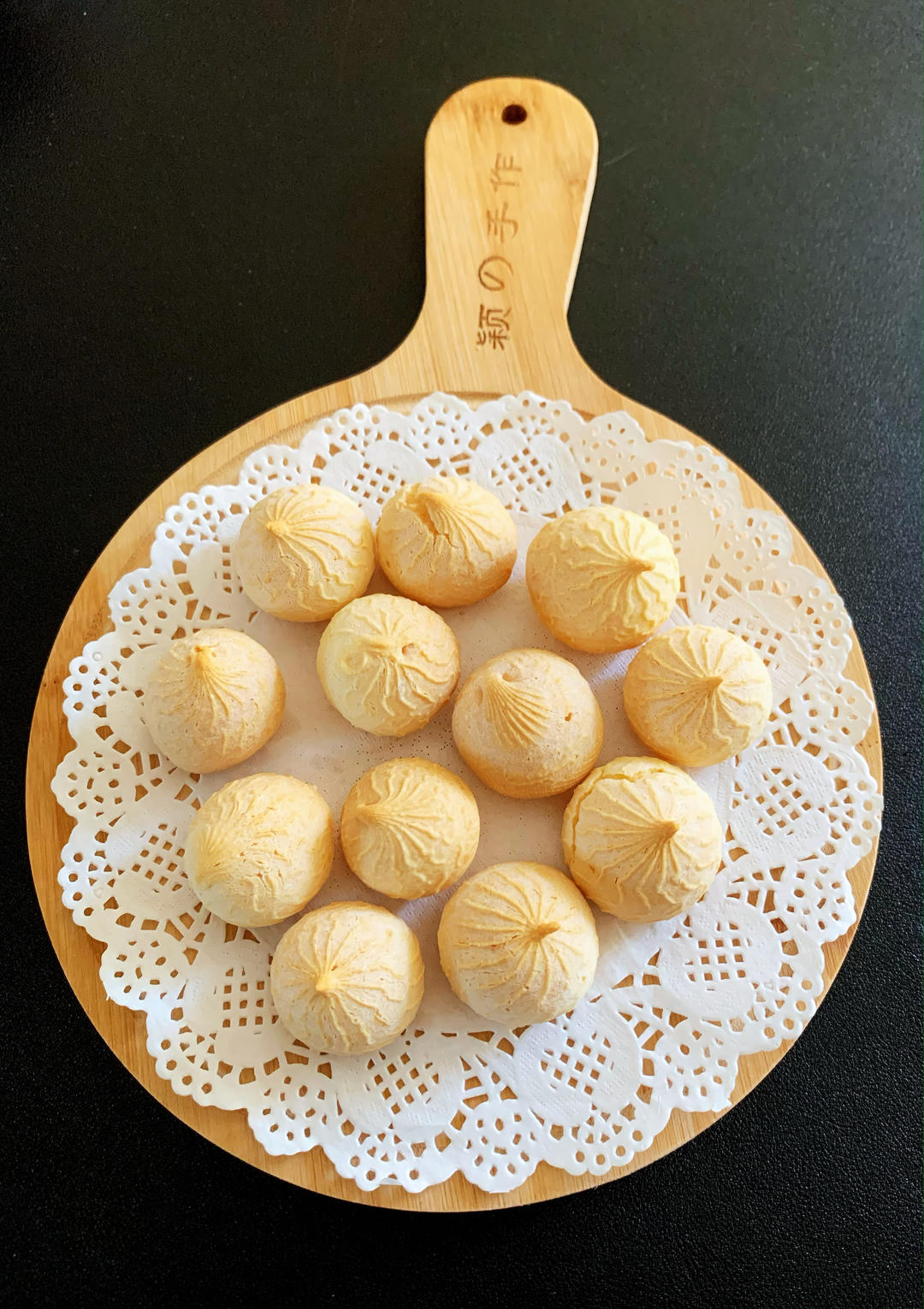 搅一搅就成功❗外脆里糯的草莓味麻薯一口酥