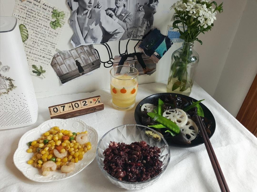 荷兰豆木耳炒藕片