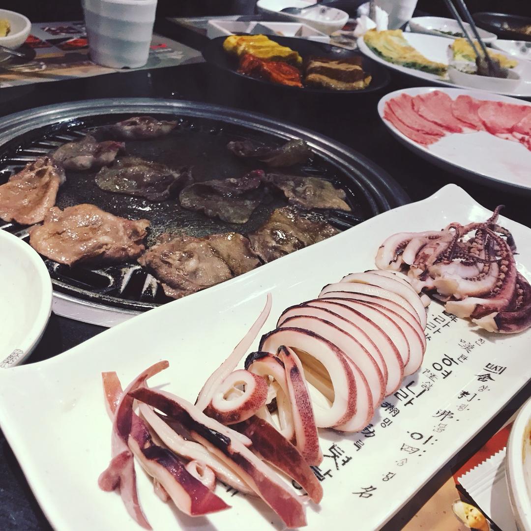 清淡的白灼鱿鱼